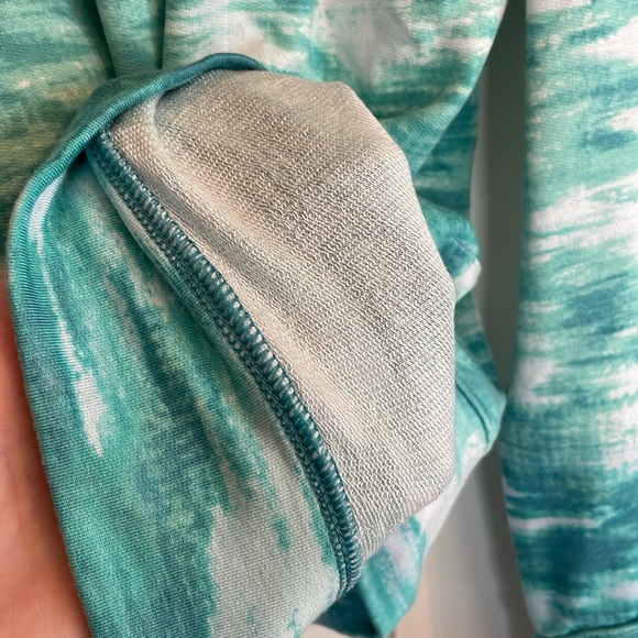 Athleta Girl Ride the Wave Sweatshirt, size XXL (16) - Picture 7 of 8